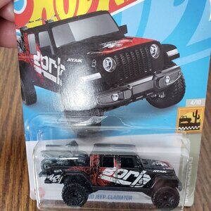 Hot Wheels '20 Jeep Gladiator Black #26 26/250 2022 Baja Blazers 4/10